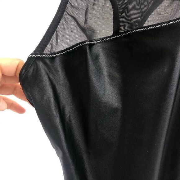 Adidas NWT Black Glam On SH3.RO Swimsuit Size 0 - Picture 7 of 13